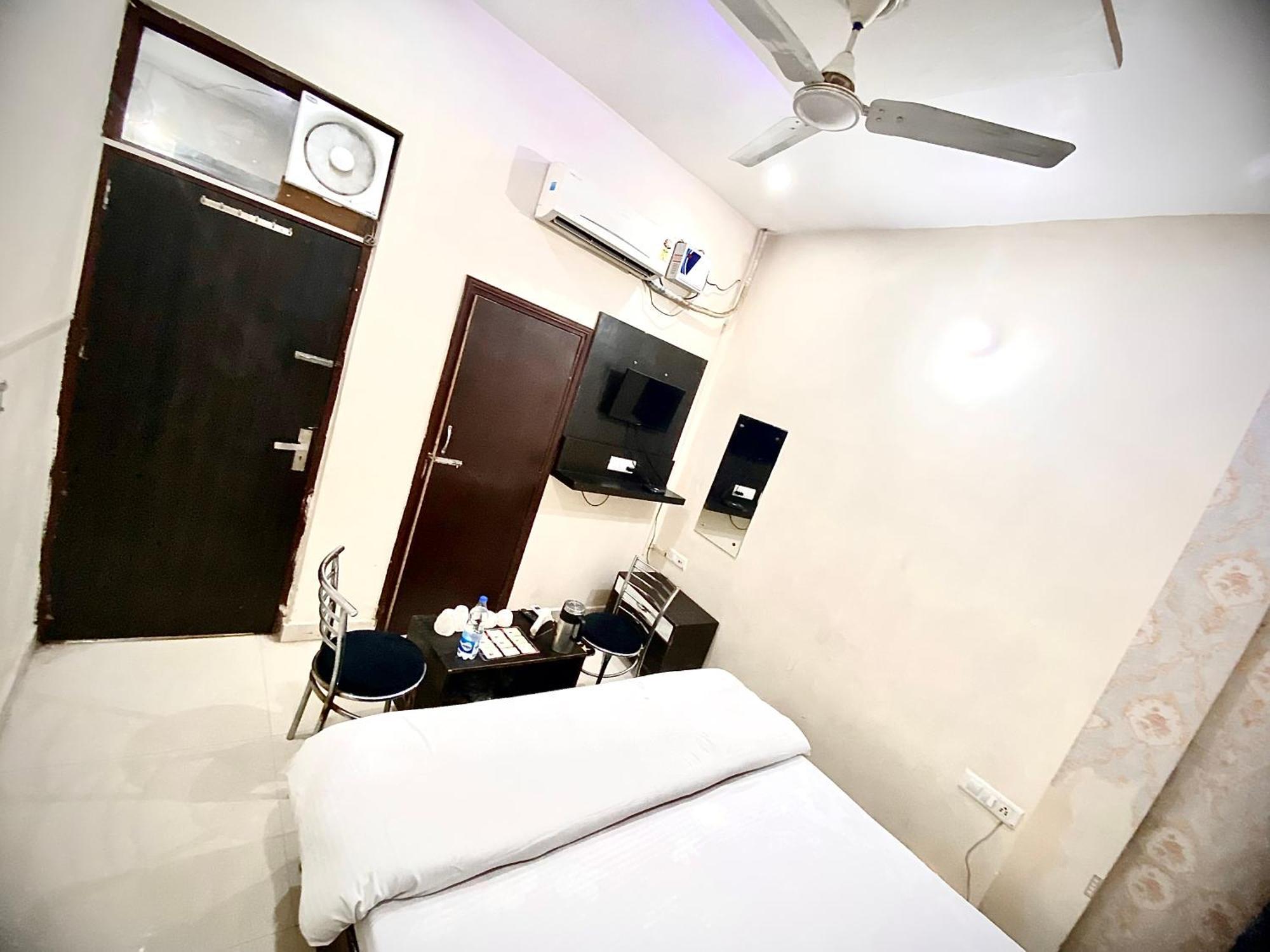 Hotel swaran Amritsar Exterior foto
